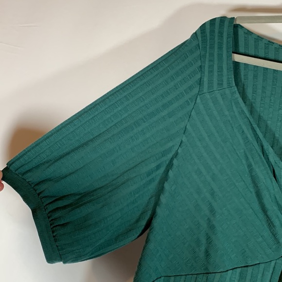 Addition Elle Green Striped V-Neck Front Knot Top - Picture 3 of 6